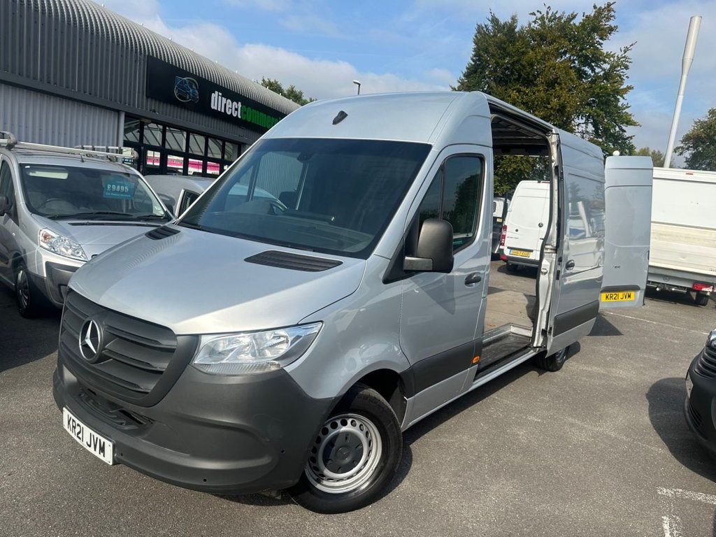 Mercedes-Benz Sprinter Listing Image