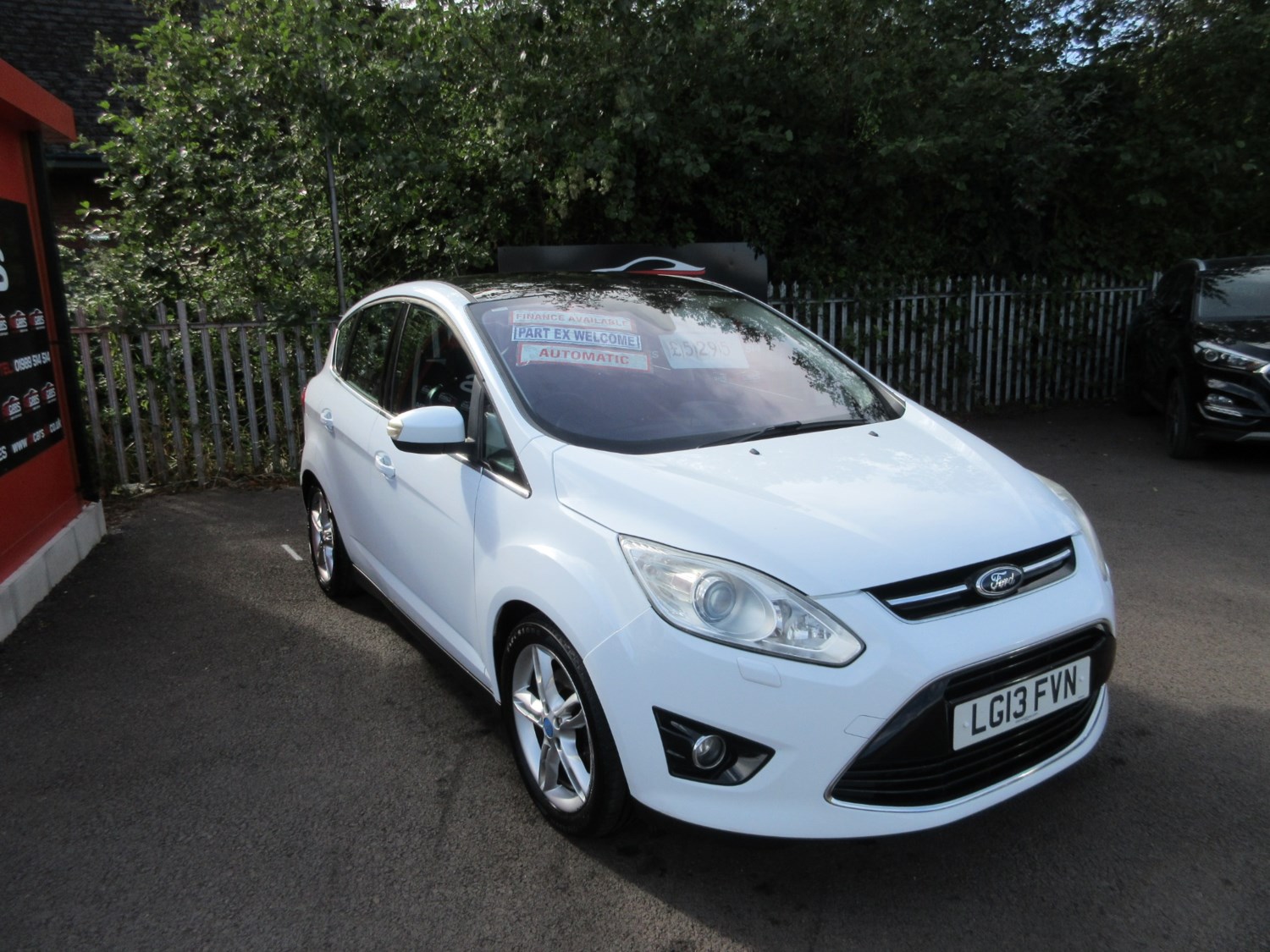 Ford C-Max Listing Image