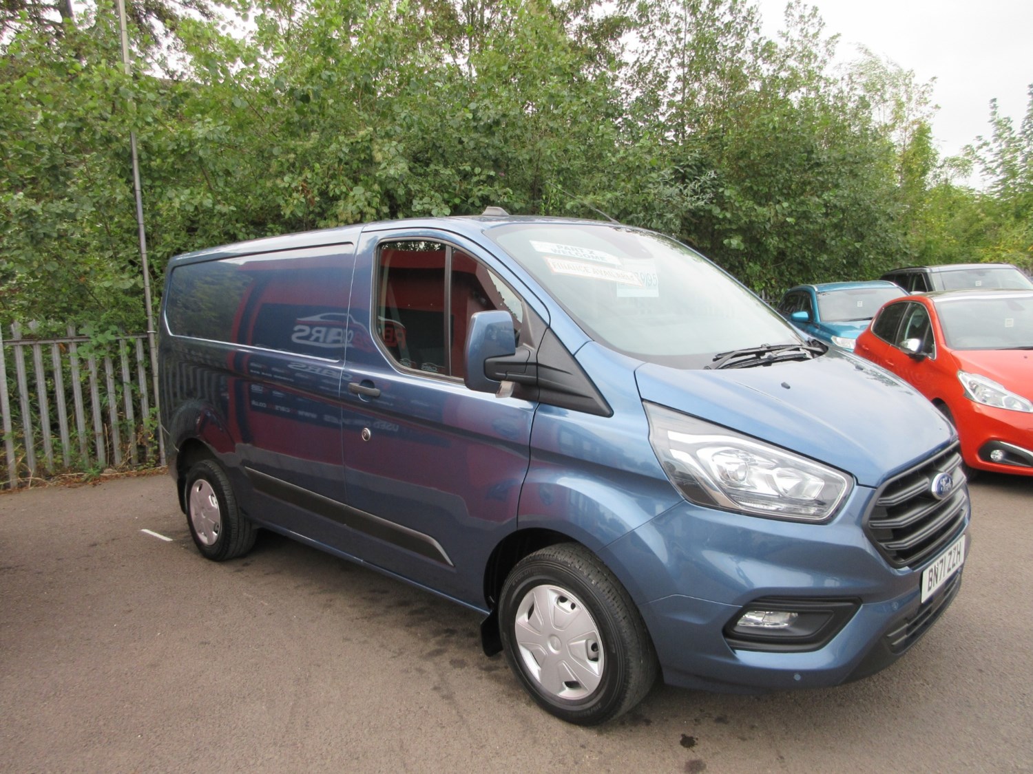 Ford Transit Custom Listing Image