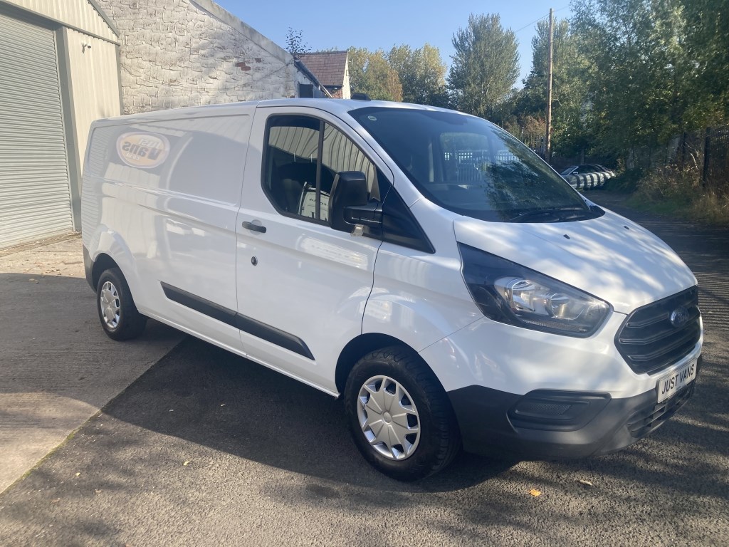 Ford Transit Custom Listing Image