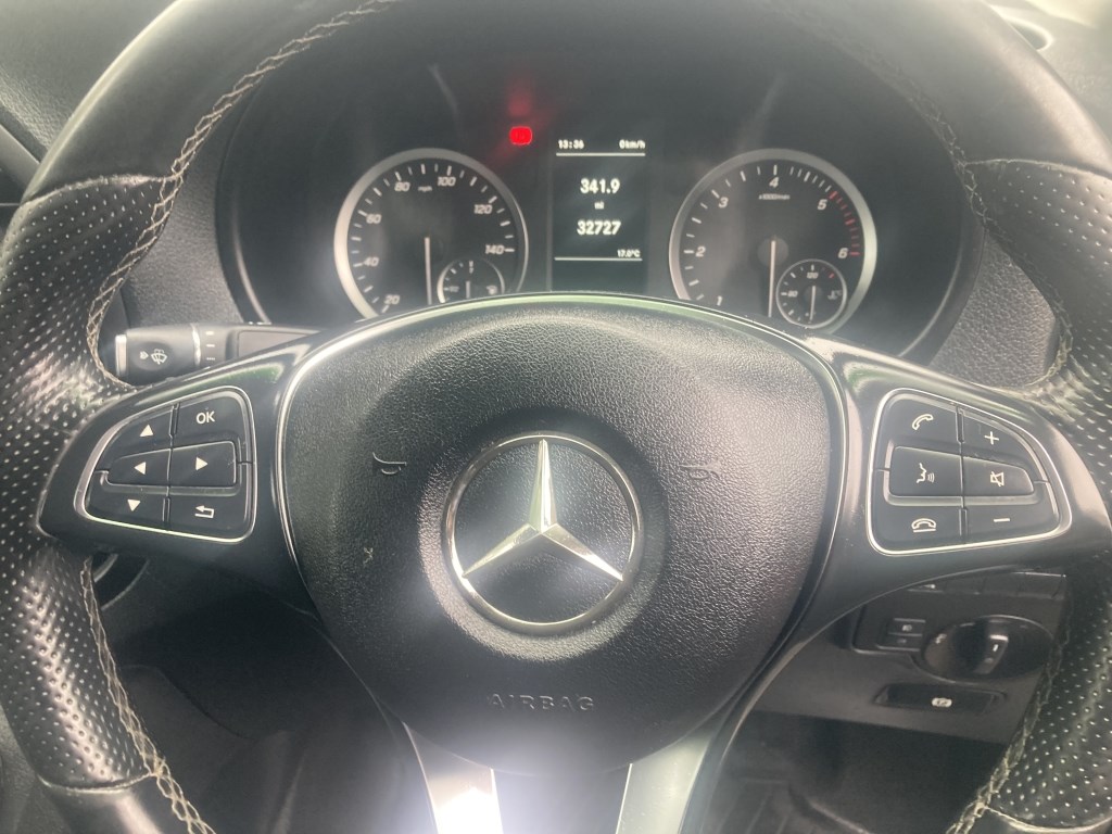 Mercedes-Benz Vito Listing Image