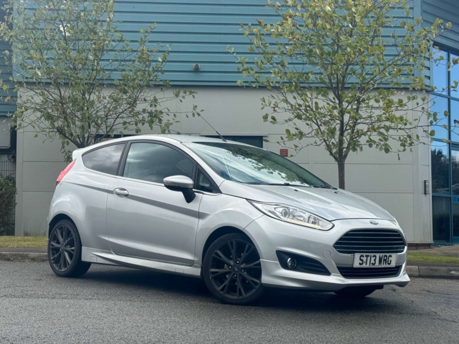 Ford Fiesta Listing Image