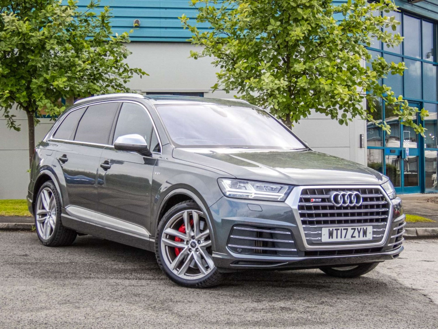 Audi Q7 Listing Image