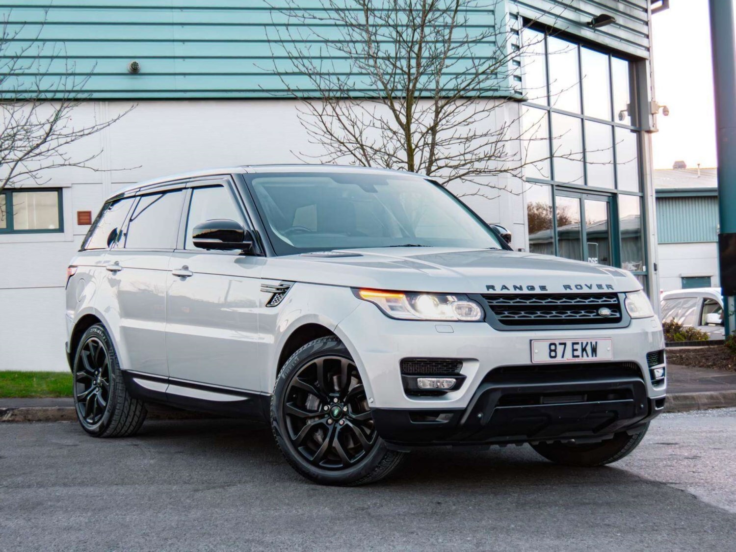 Land Rover Range Rover Sport Listing Image