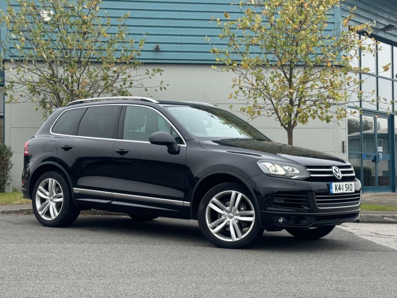 Volkswagen Touareg Listing Image