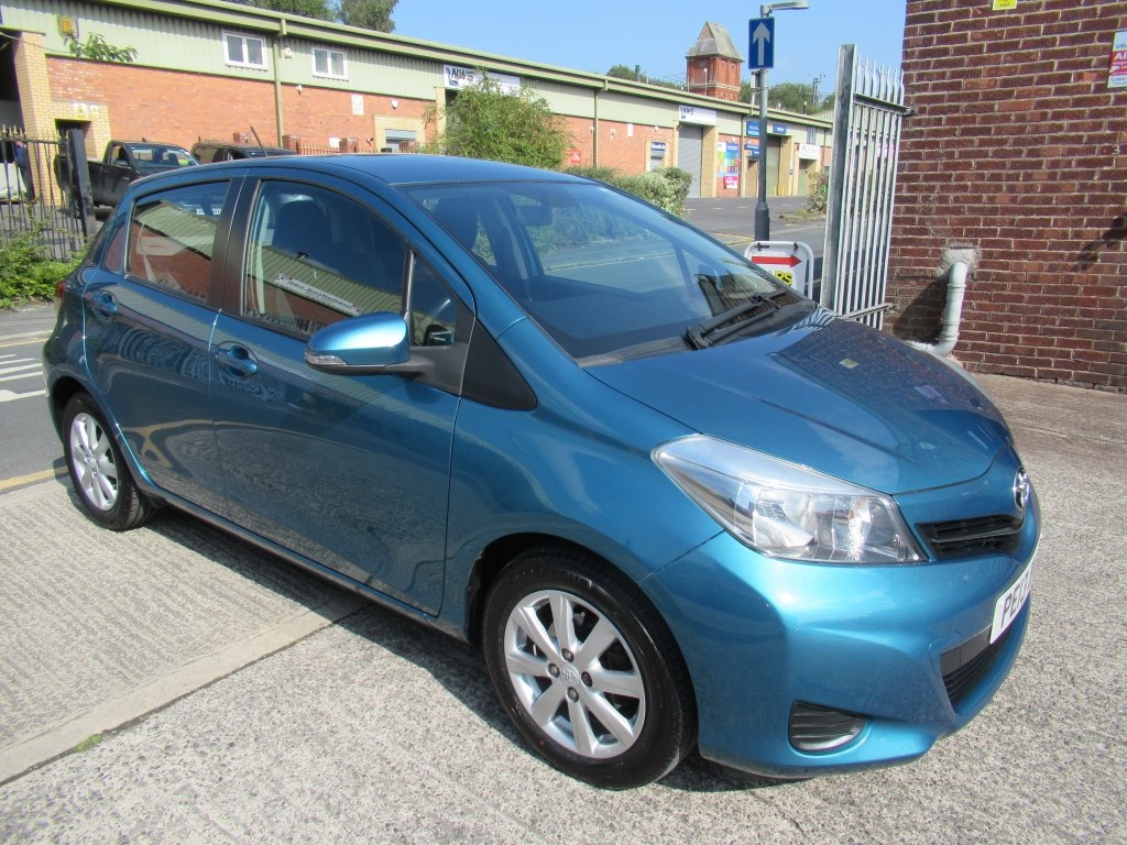 Toyota Yaris Listing Image