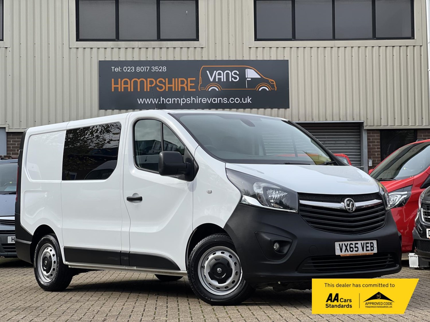 Vauxhall Vivaro Listing Image