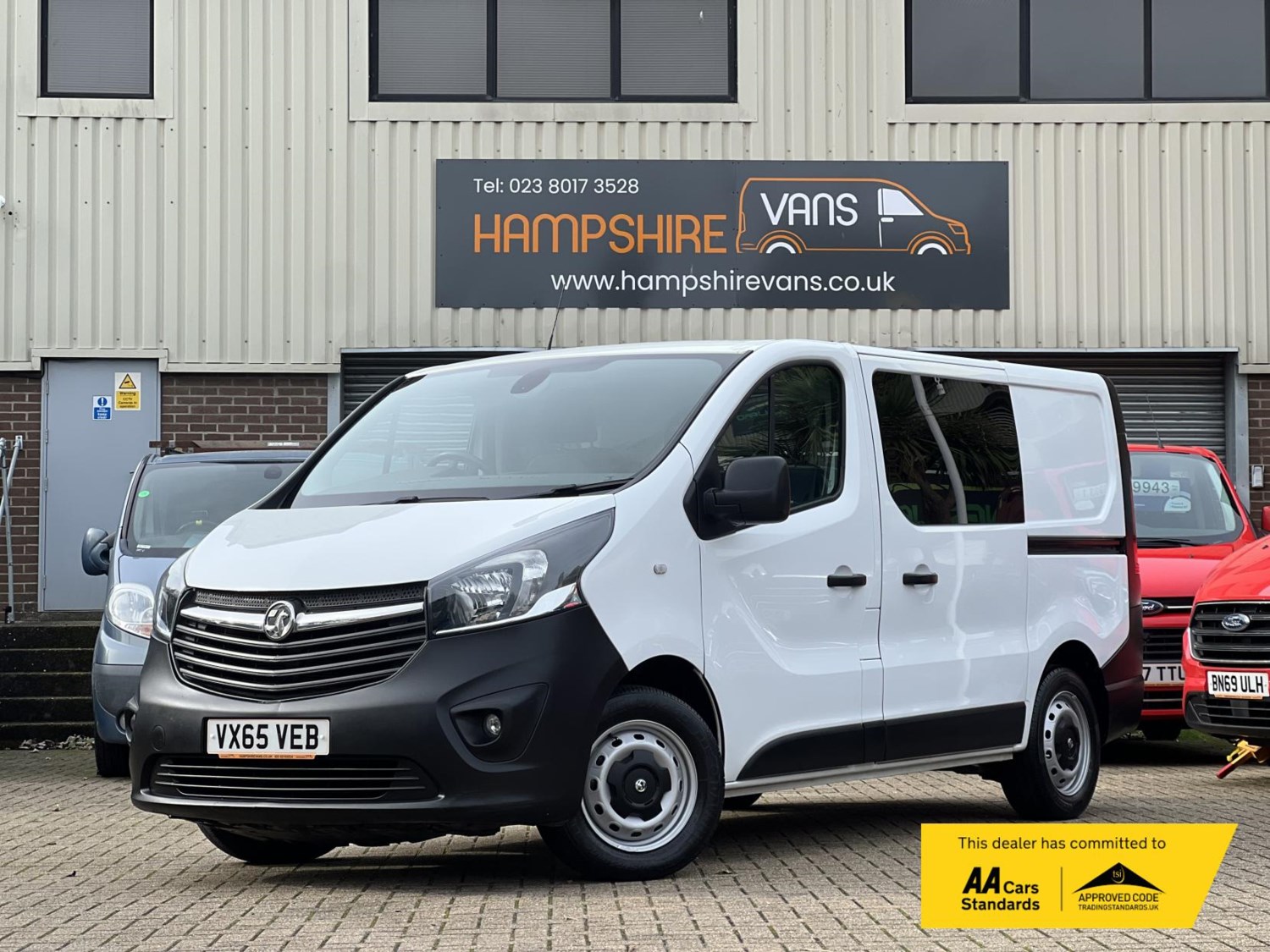 Vauxhall Vivaro Listing Image