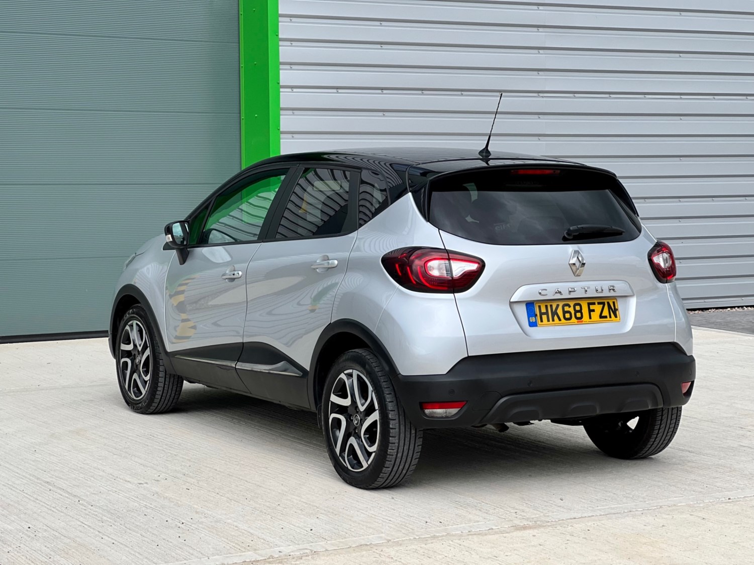 Renault Captur Listing Image