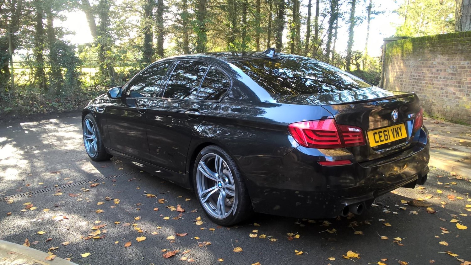 BMW M5 Listing Image