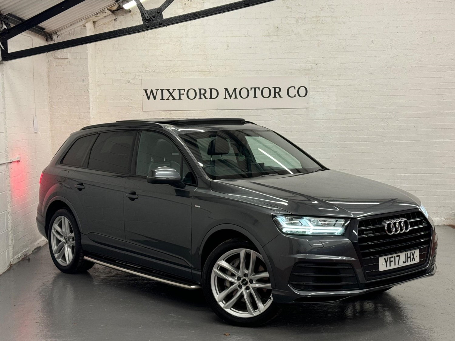 Audi Q7 Listing Image