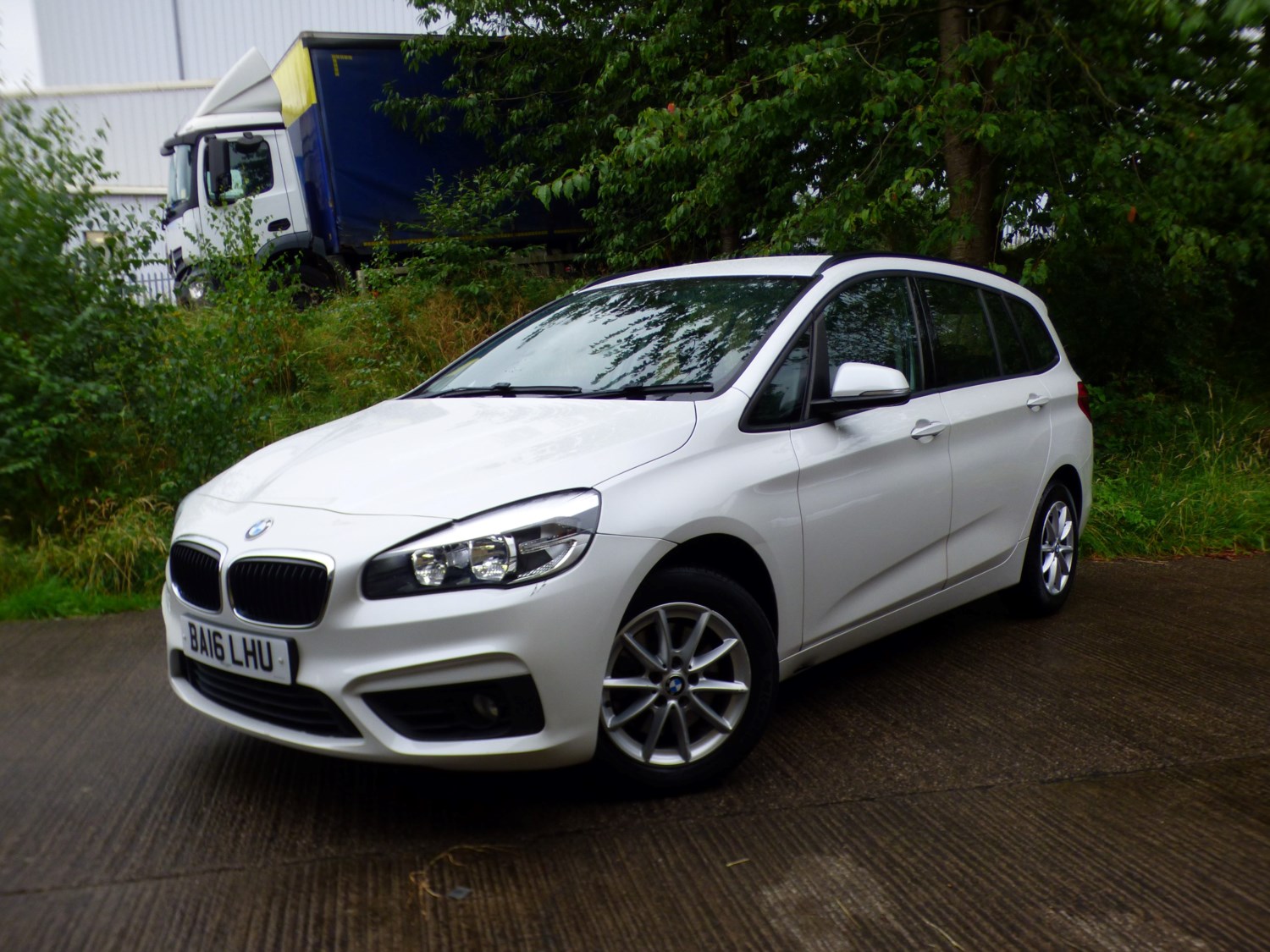 BMW 2 Series Listing Image