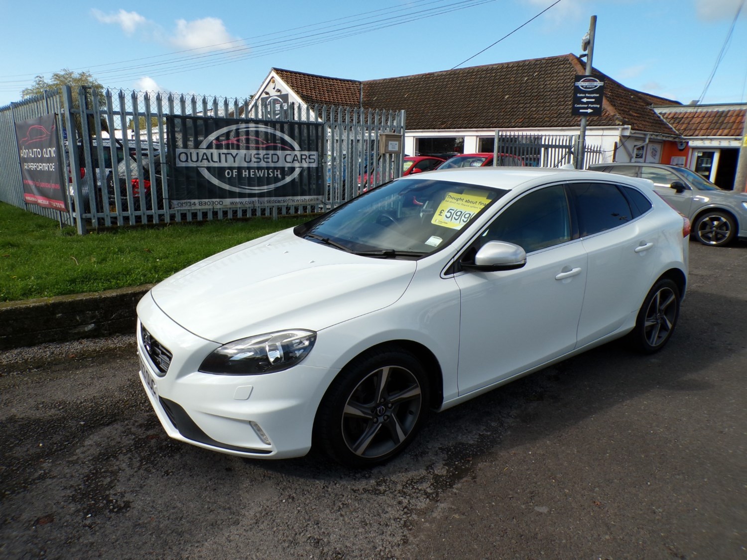 Volvo V40 Listing Image