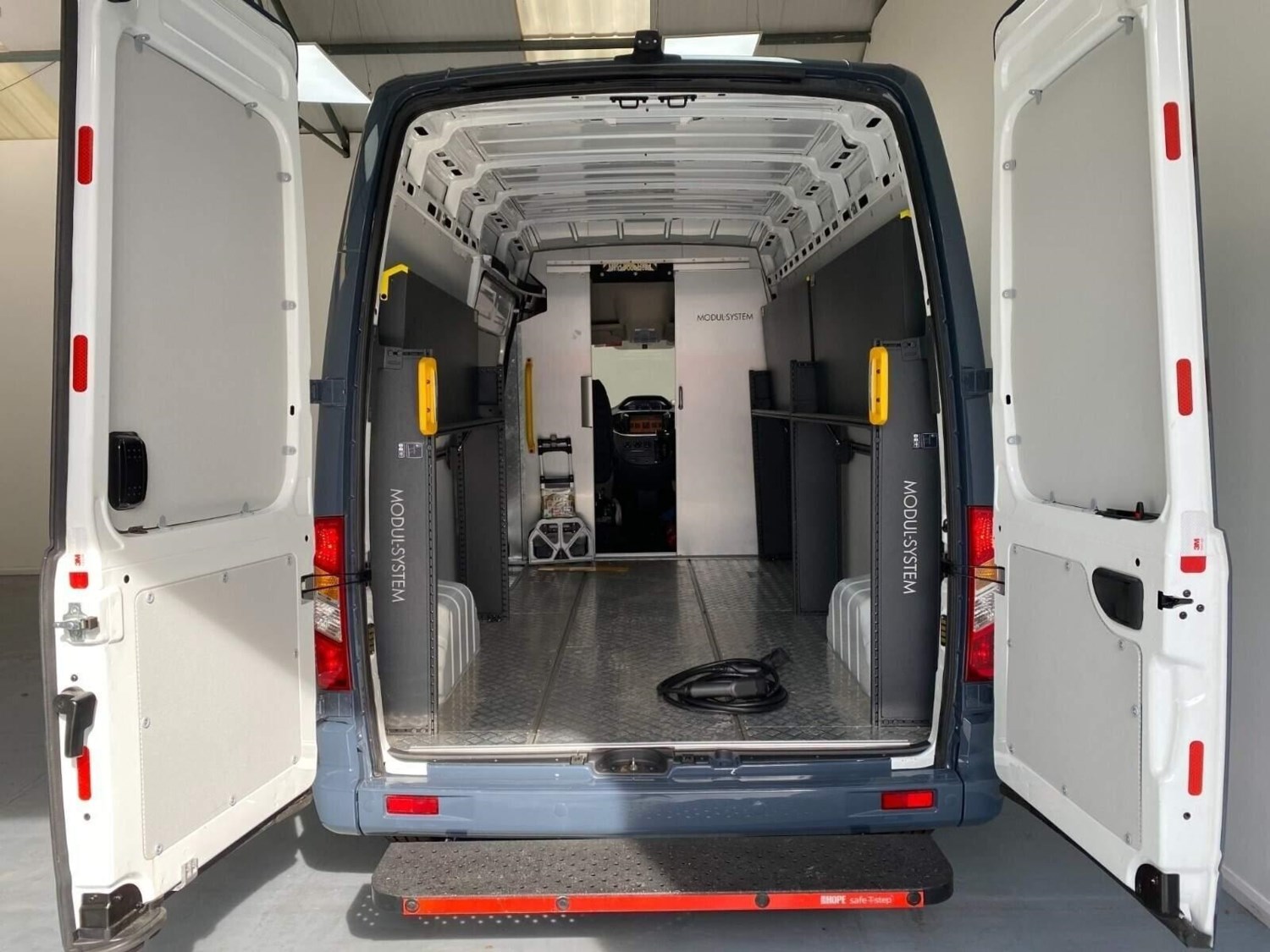 LDV EV80 Listing Image