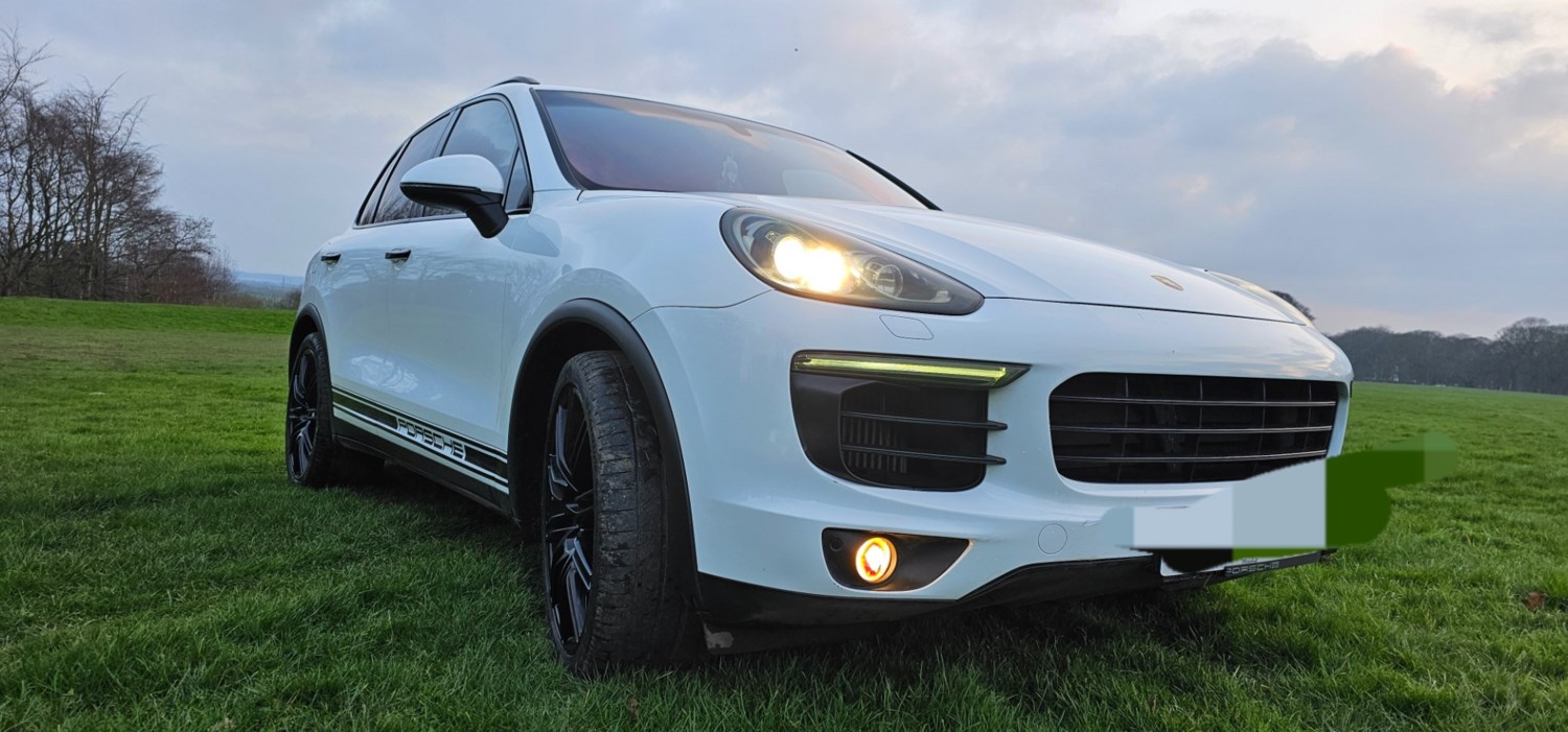 Porsche Cayenne Listing Image