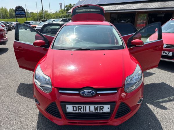 2012 (11) Ford Focus 1.0 125 EcoBoost Zetec 5dr For Sale In Llandudno Junction, Conwy