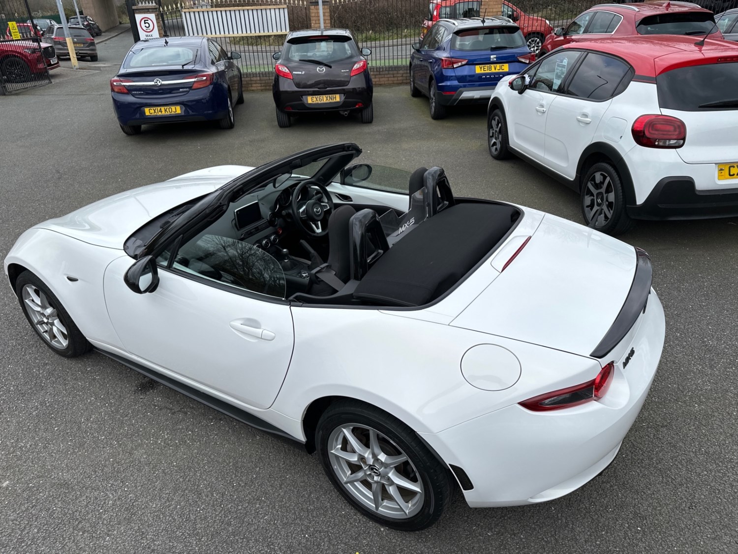 Mazda MX-5 Listing Image