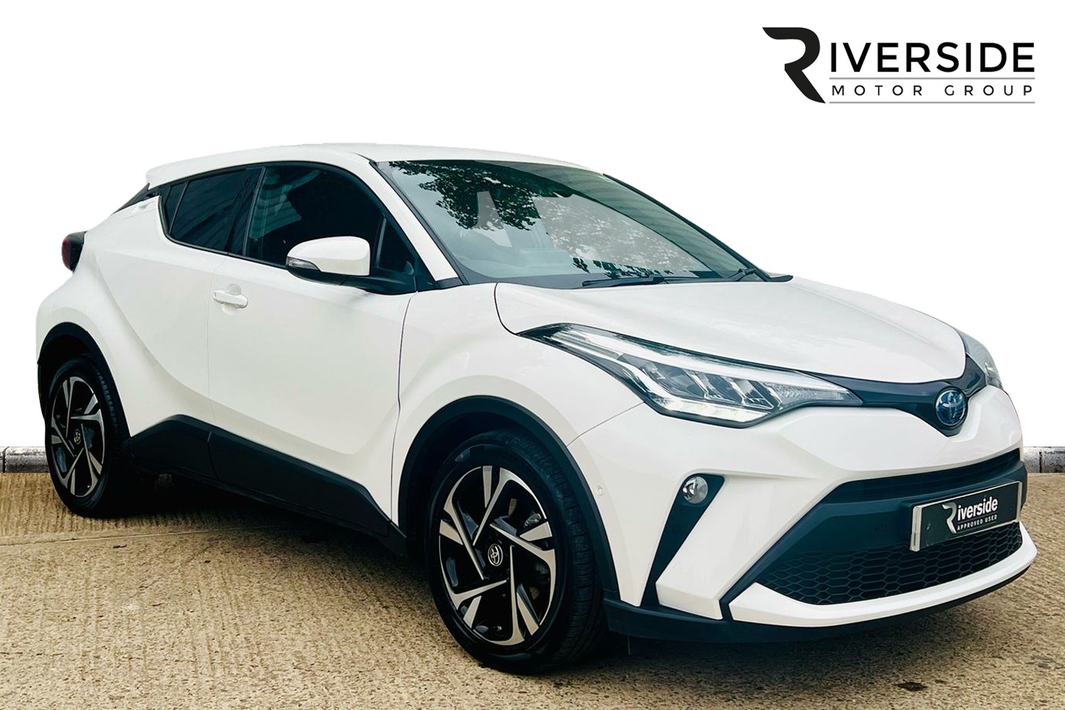 Toyota C-HR Listing Image