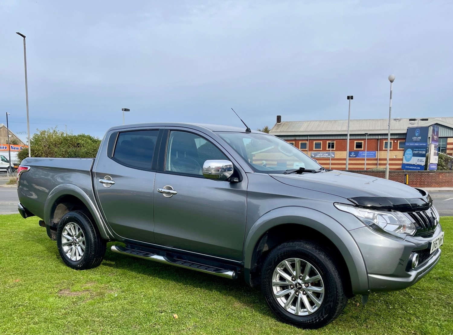 Mitsubishi L200 Listing Image