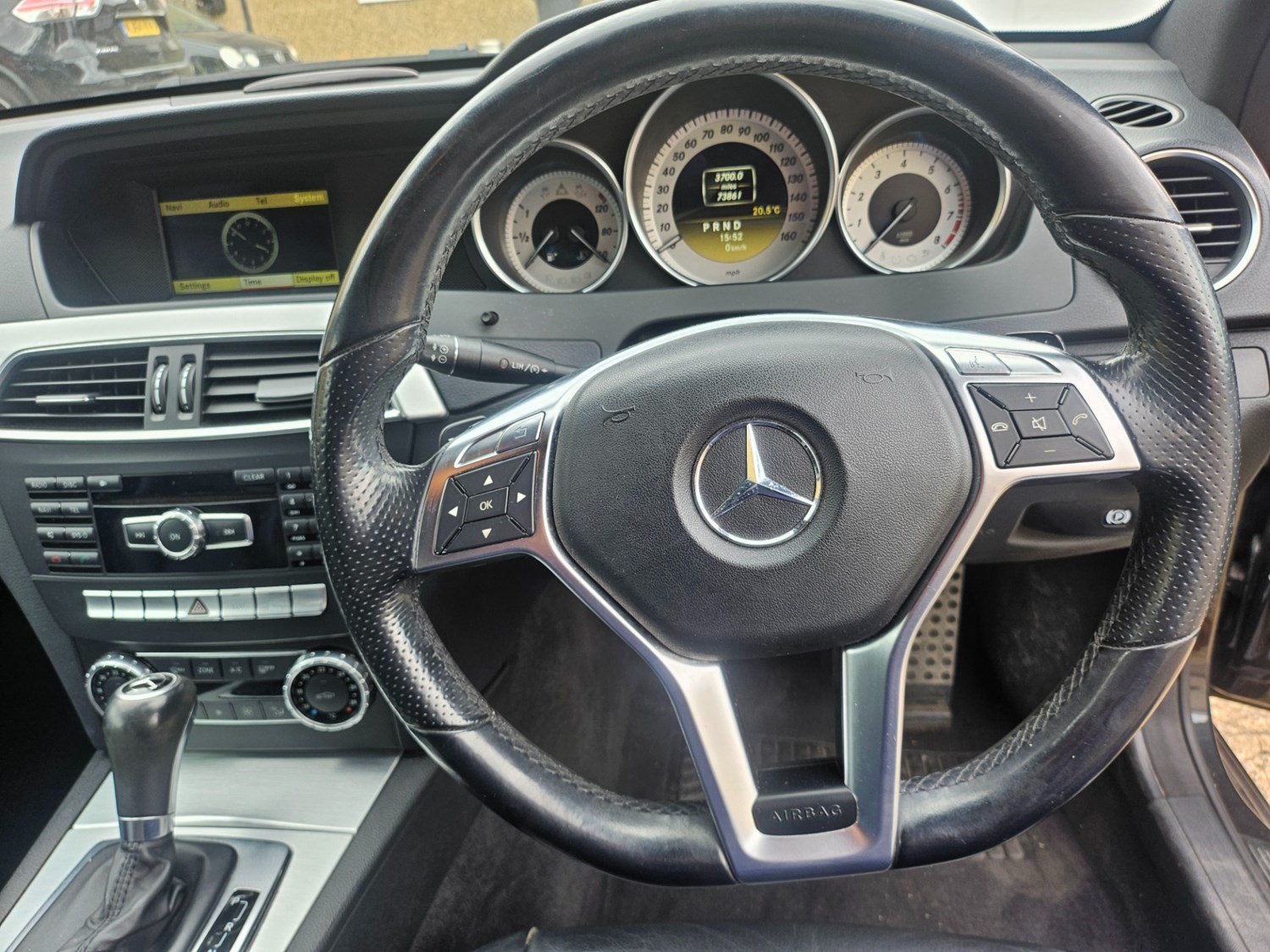 Mercedes-Benz C-Class Listing Image