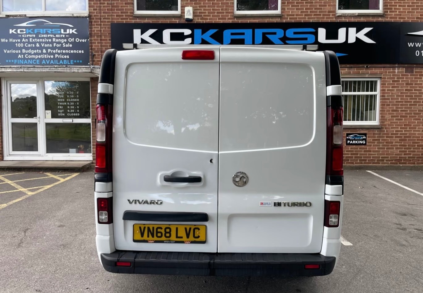 Vauxhall Vivaro Listing Image