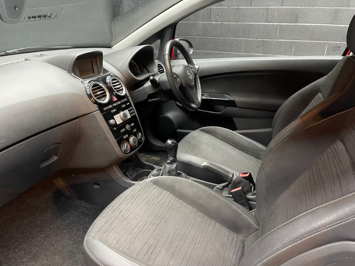 Vauxhall Corsa Listing Image