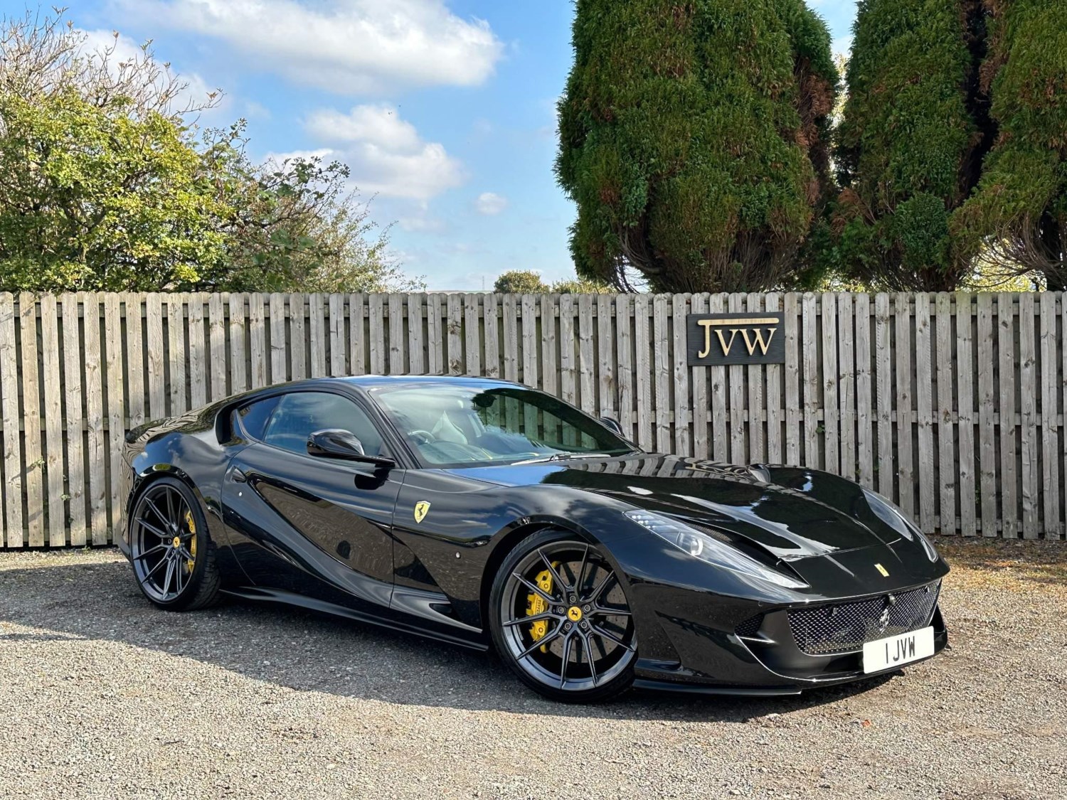 Ferrari 812 Superfast Listing Image