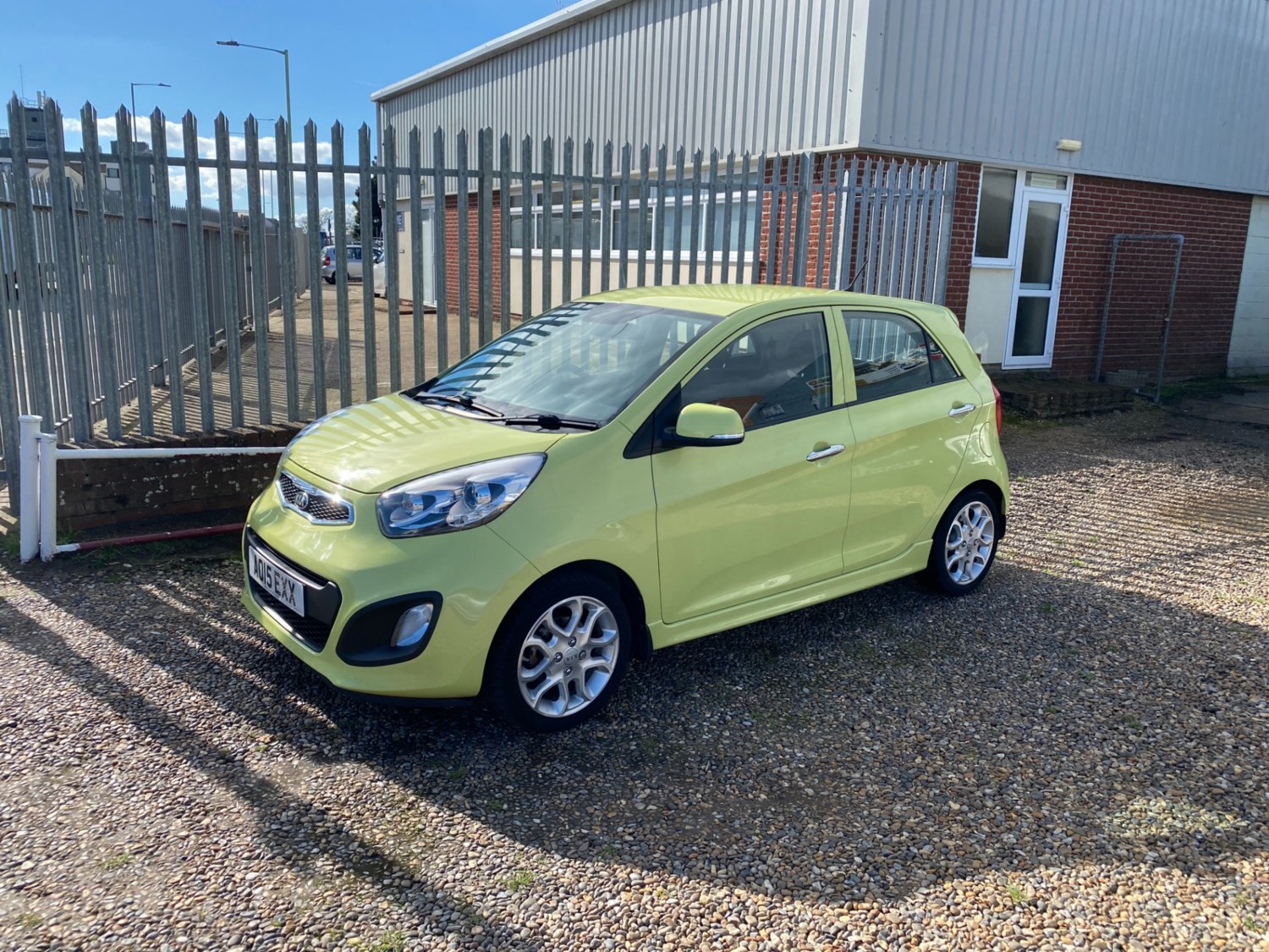 Kia Picanto Listing Image