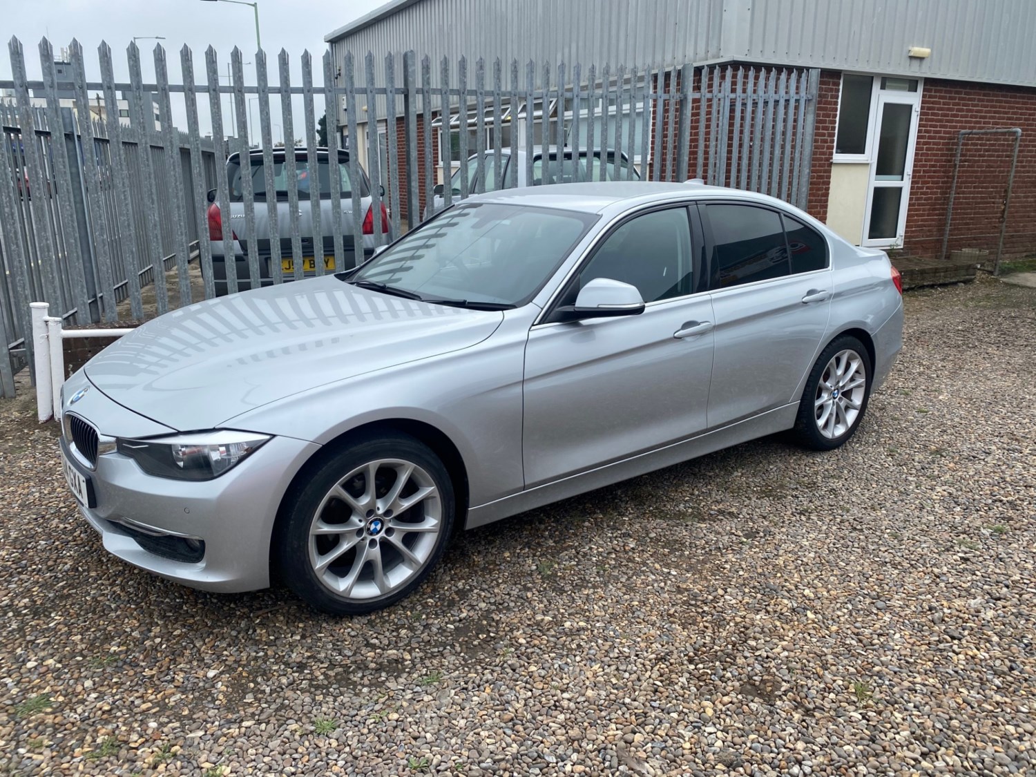 BMW 3 Series Listing Image