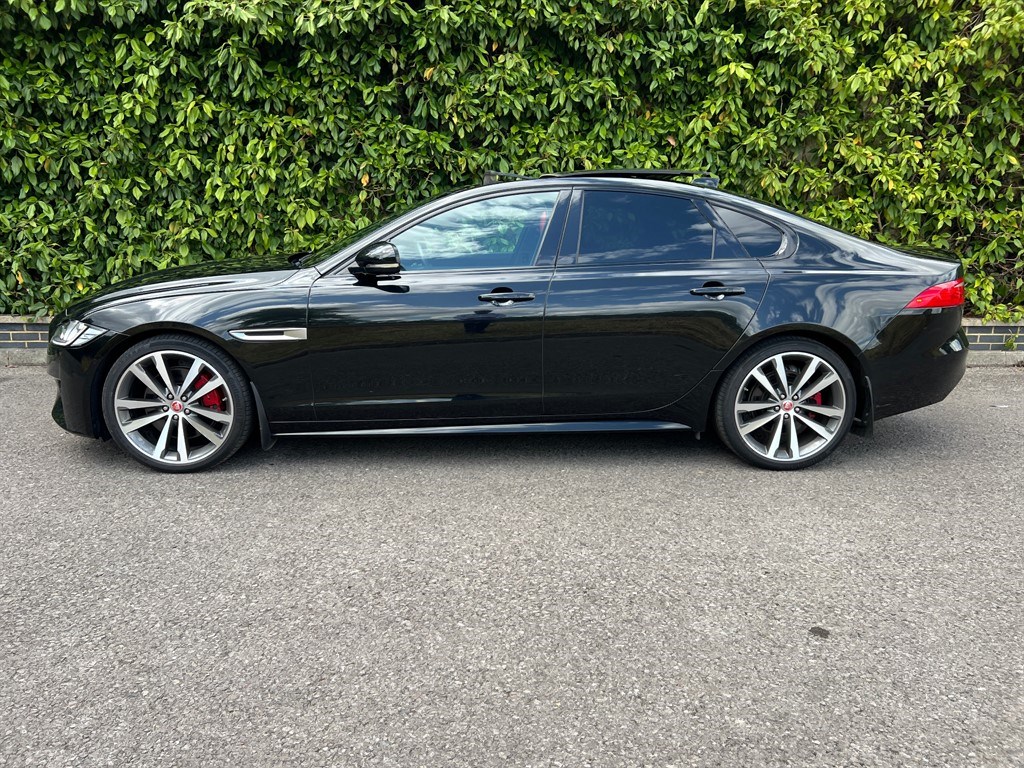 Jaguar XF Listing Image