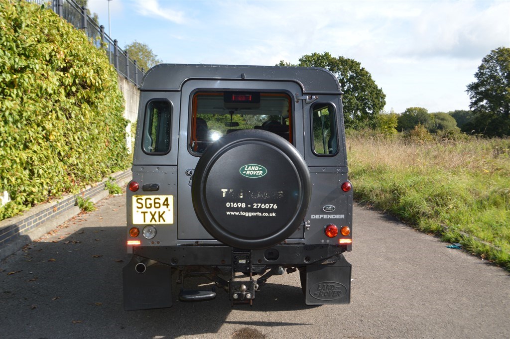 Land Rover Defender 110 Listing Image