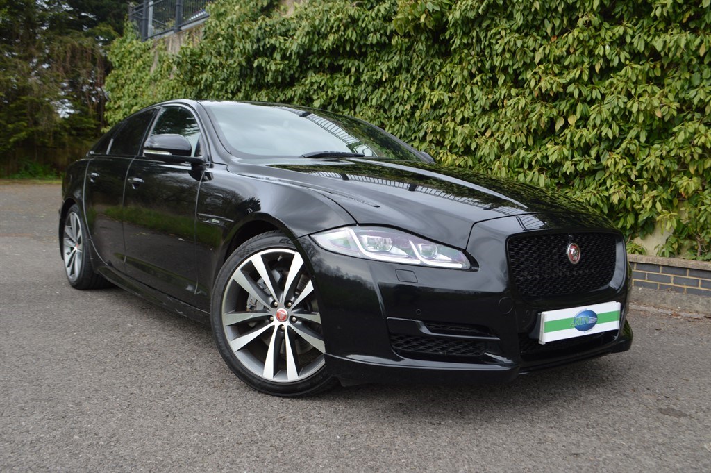 Jaguar XJ Listing Image