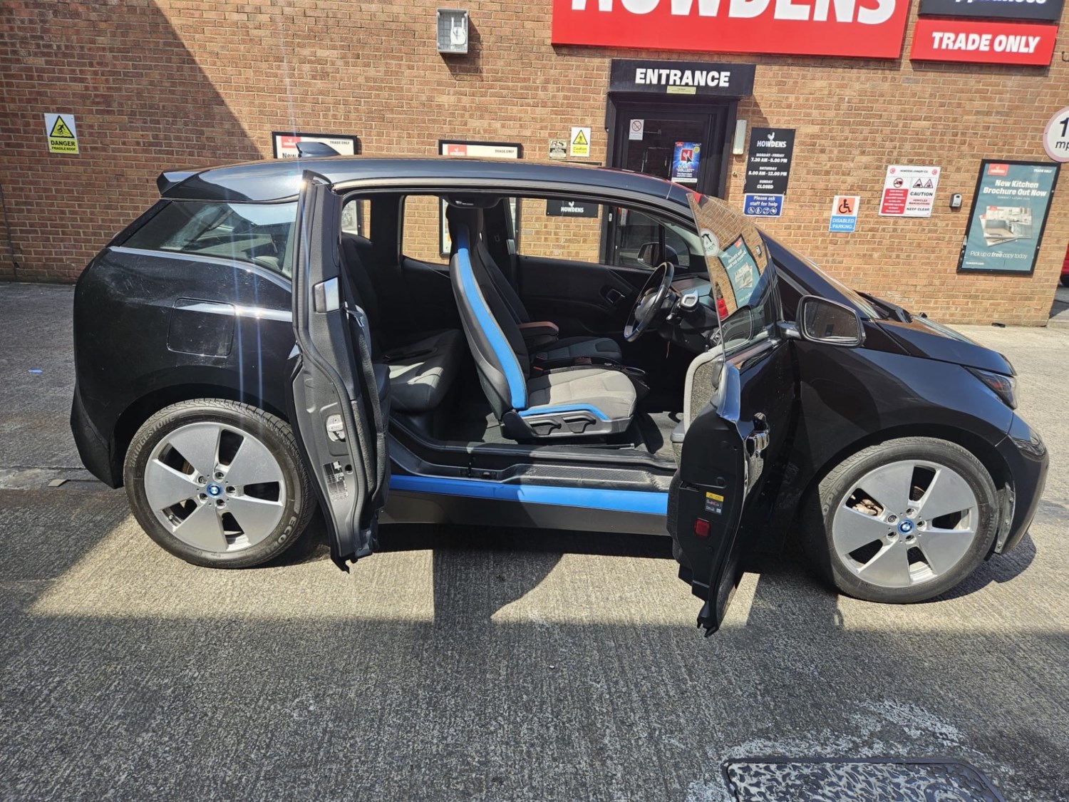 BMW i3 Listing Image