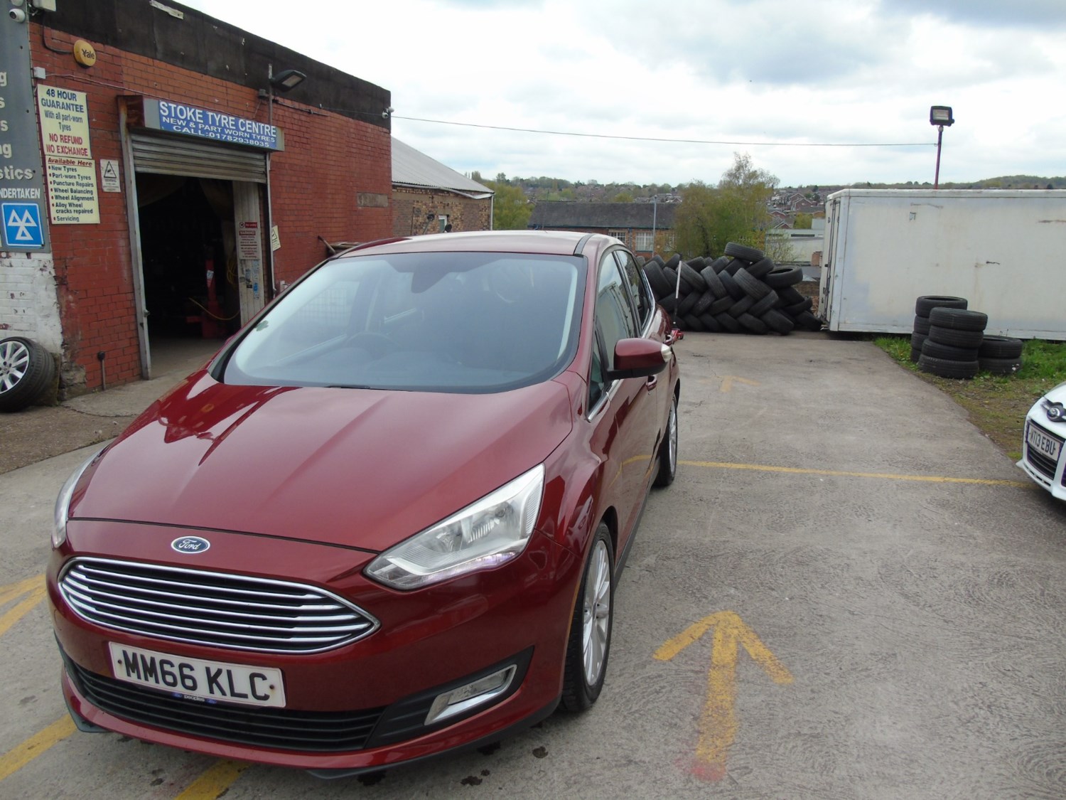 Ford C-Max Listing Image