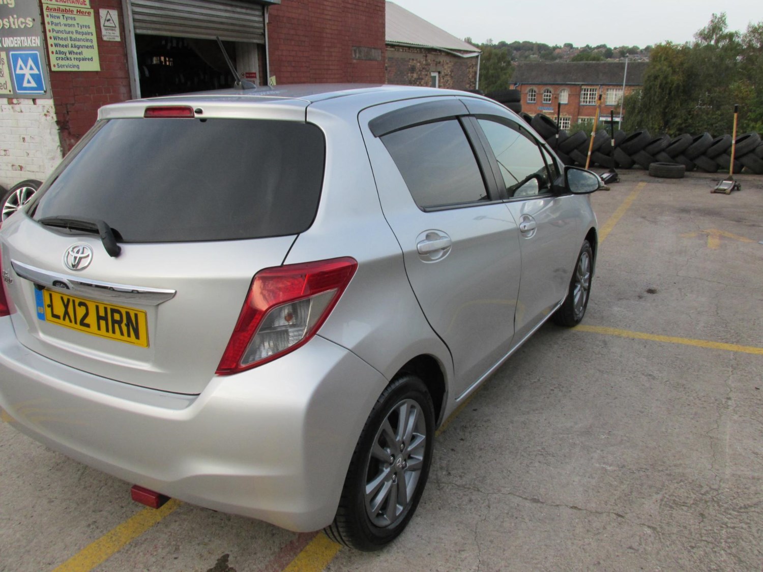 Toyota Vitz Listing Image