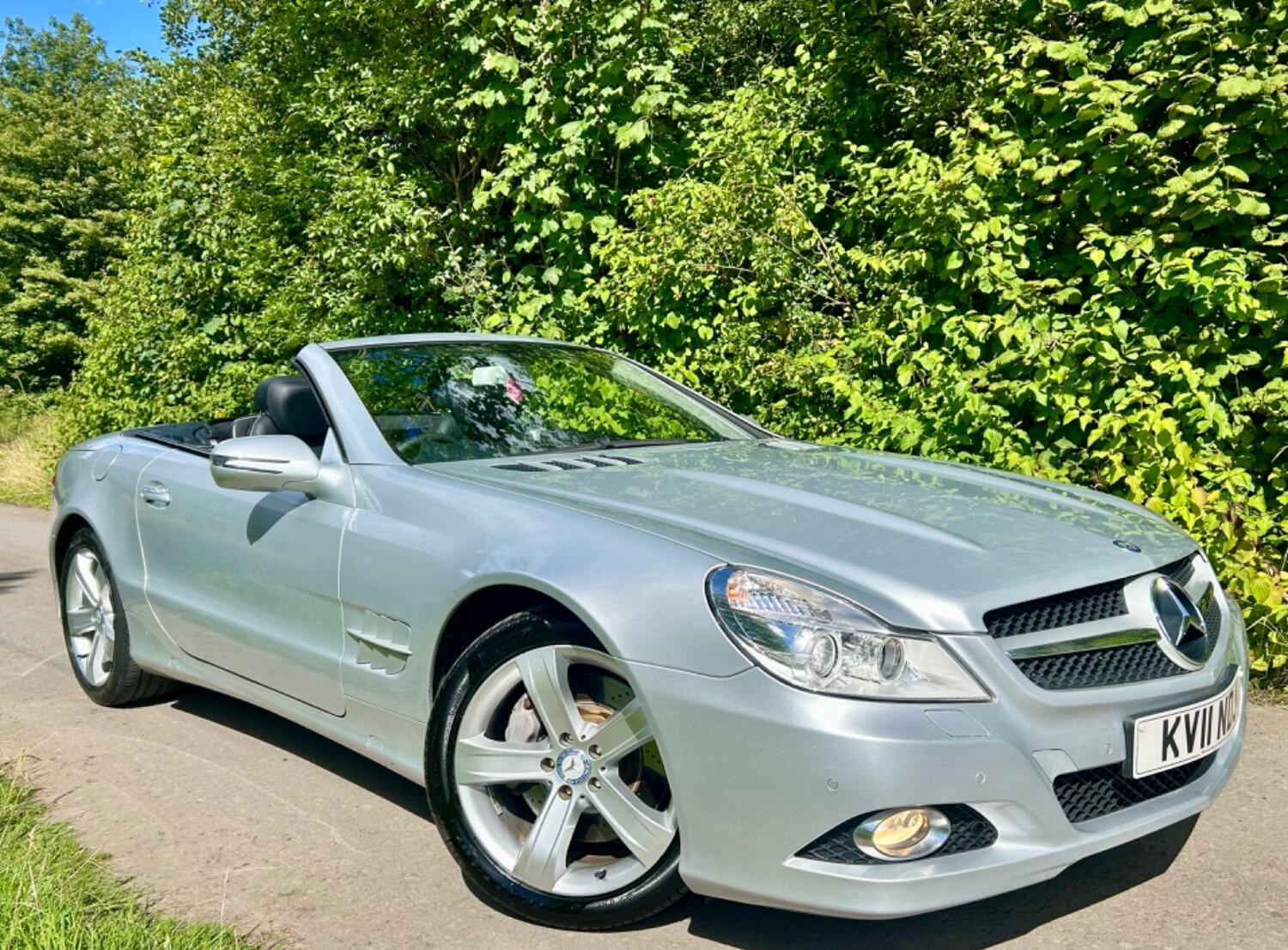 Mercedes-Benz SL-Class Listing Image