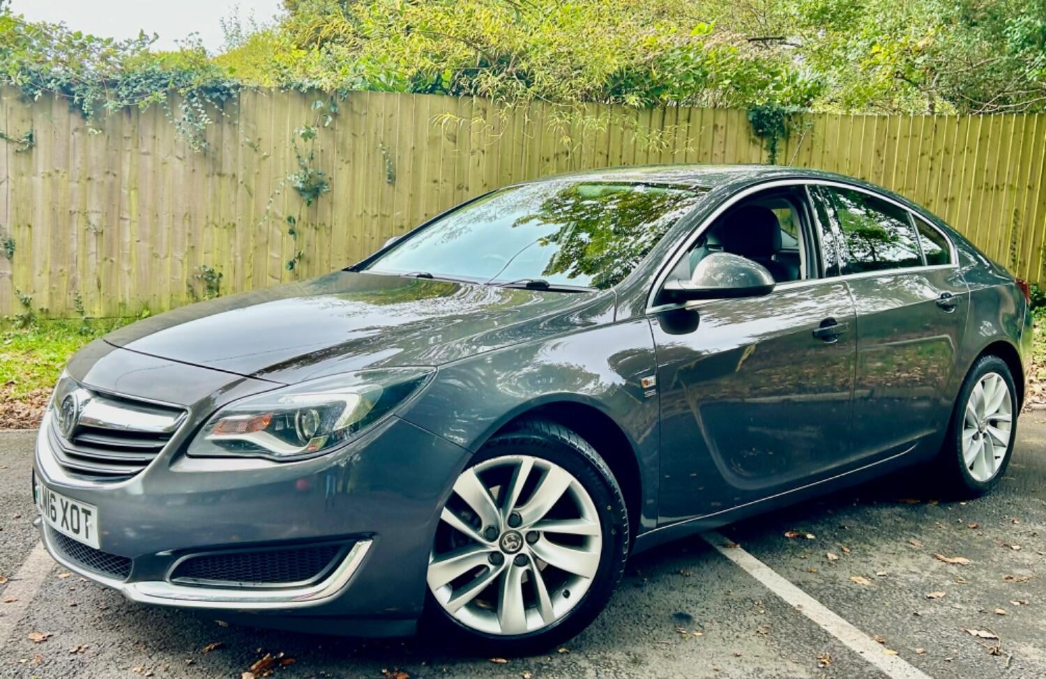 Vauxhall Insignia Listing Image