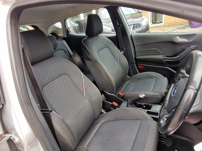 Ford Fiesta Listing Image