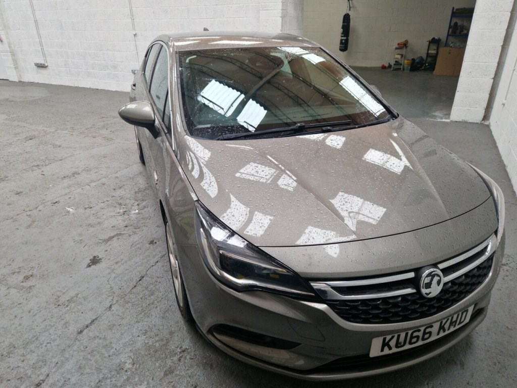 Vauxhall Astra Listing Image