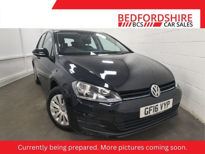 Volkswagen Golf Listing Image