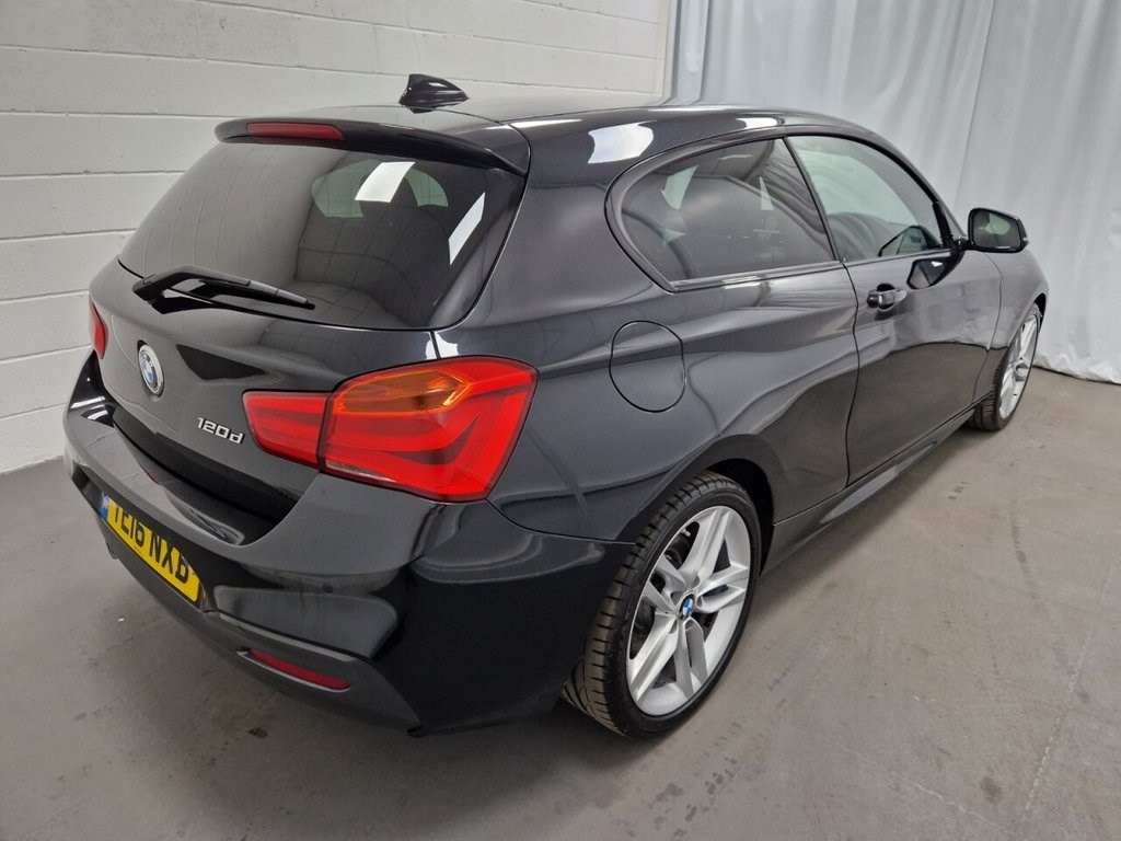 BMW 1 Series Listing Image