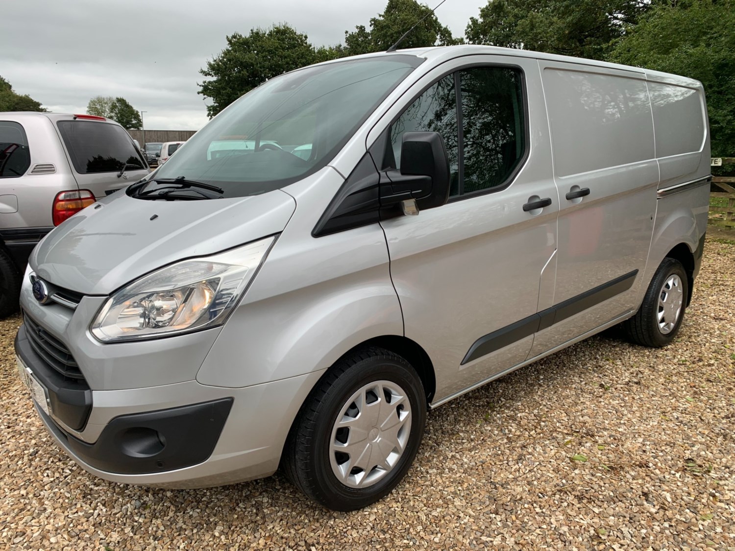 Ford Transit Custom Listing Image