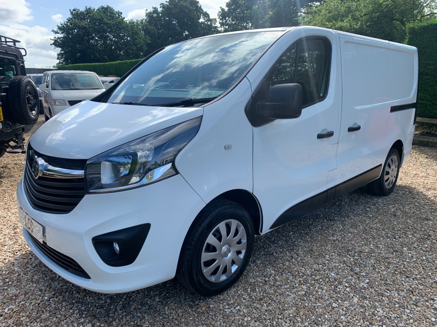 Vauxhall Vivaro Listing Image