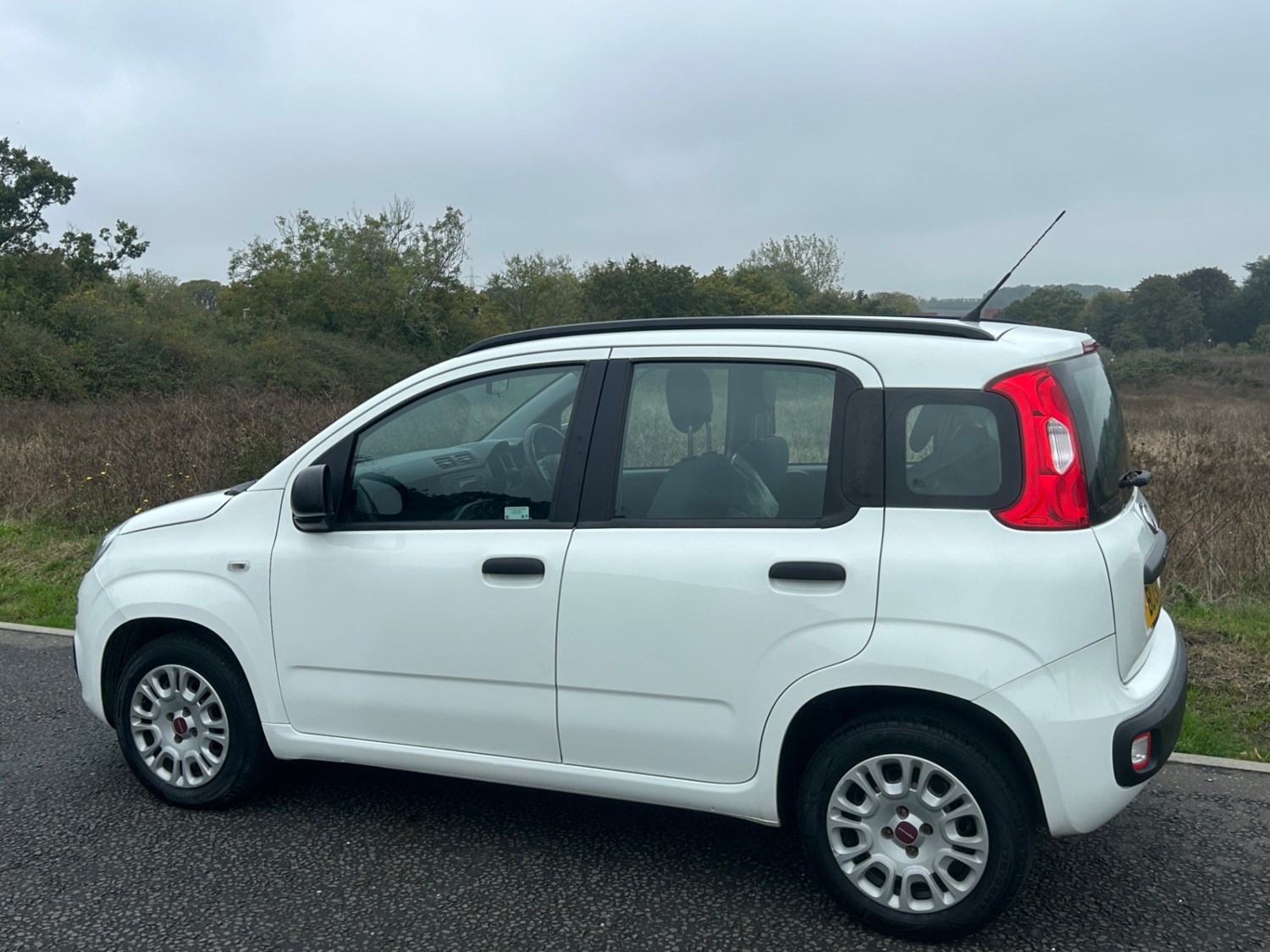 Fiat Panda Listing Image