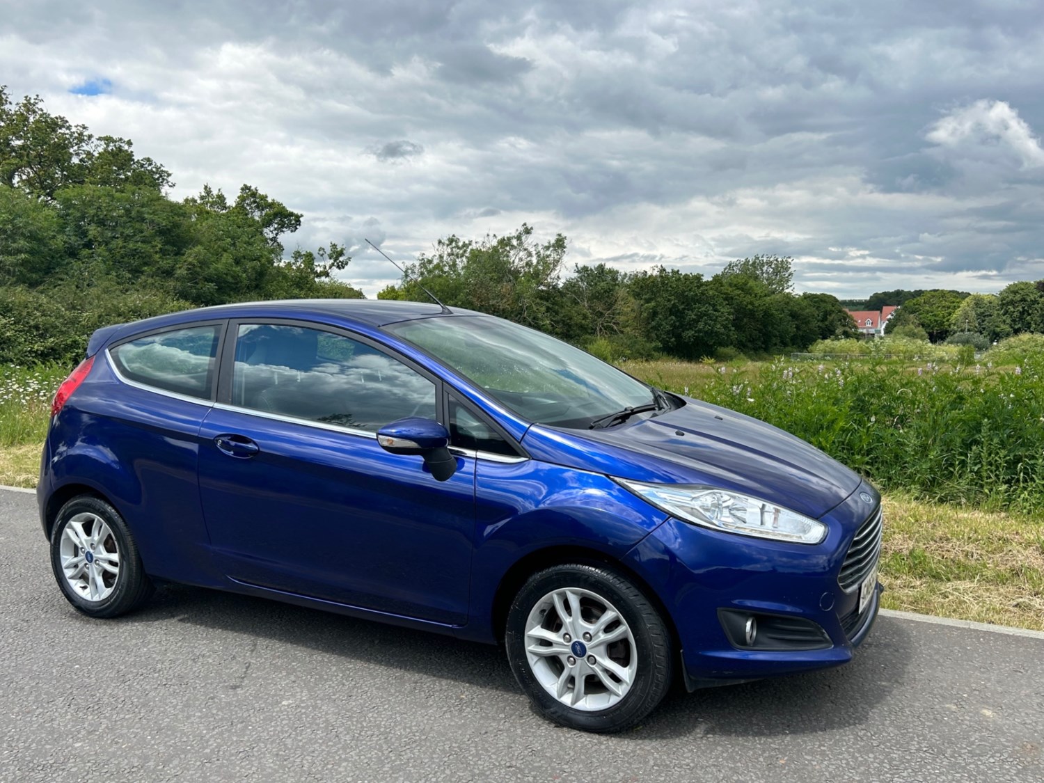 Ford Fiesta Listing Image