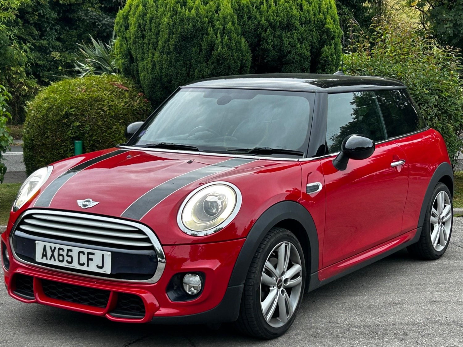 MINI Hatch Listing Image