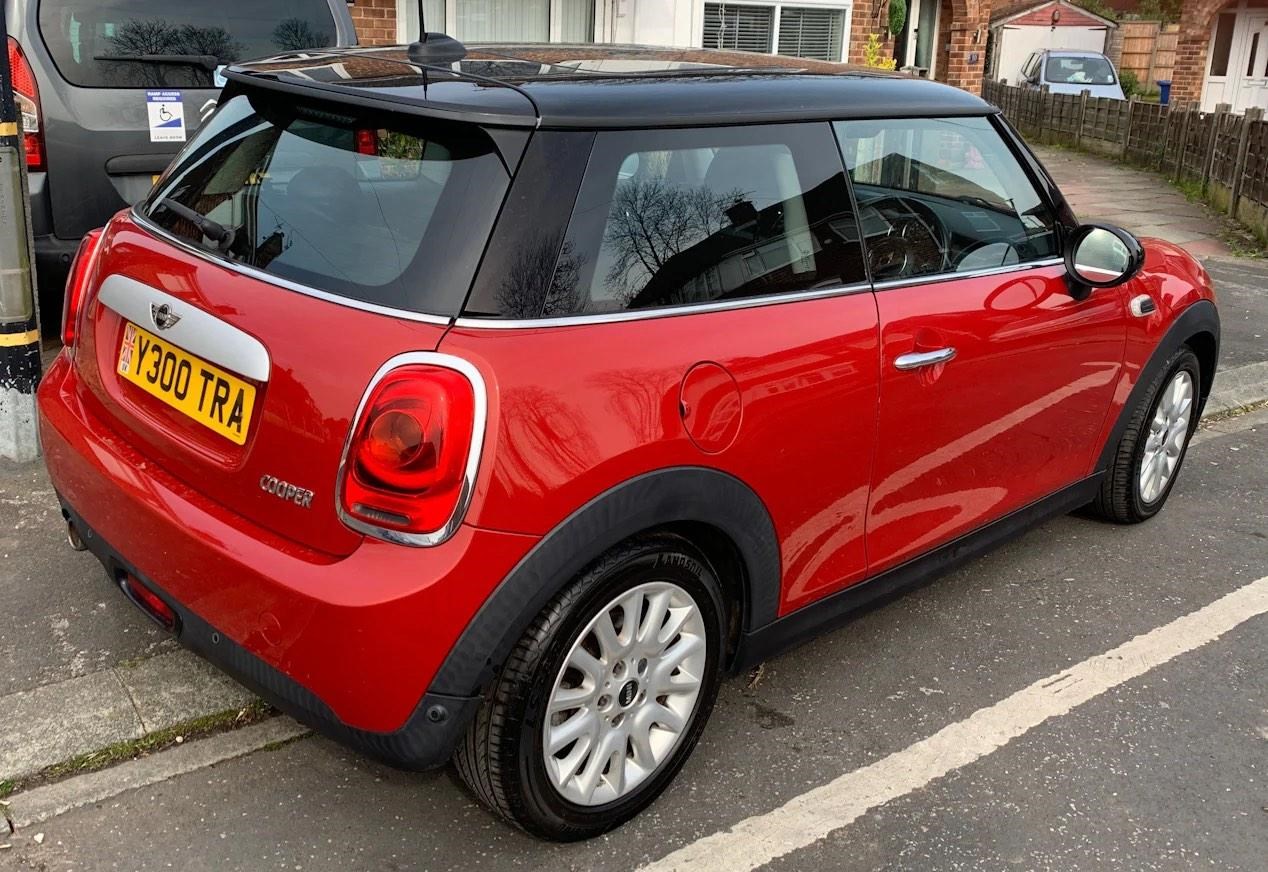 MINI Hatch Listing Image