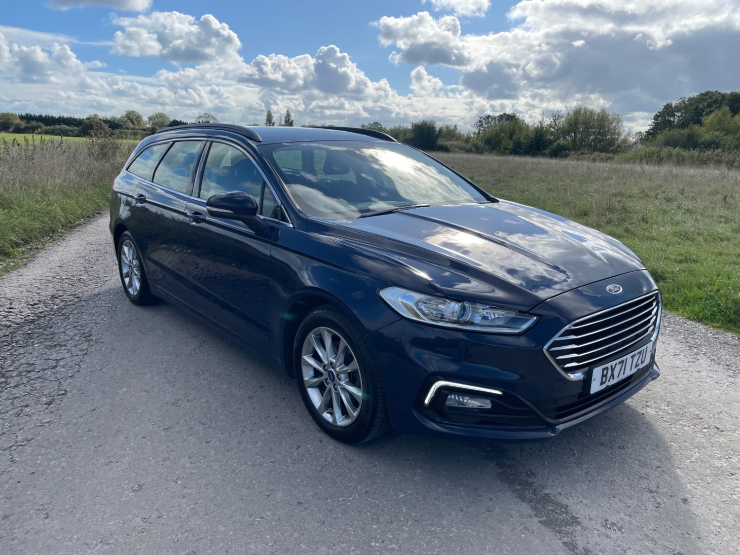 Ford Mondeo Listing Image