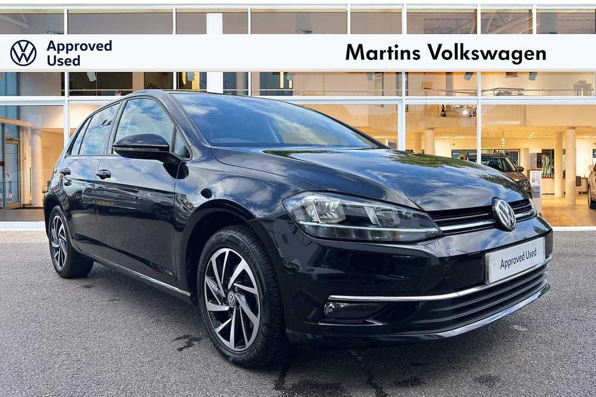 Volkswagen Golf Listing Image