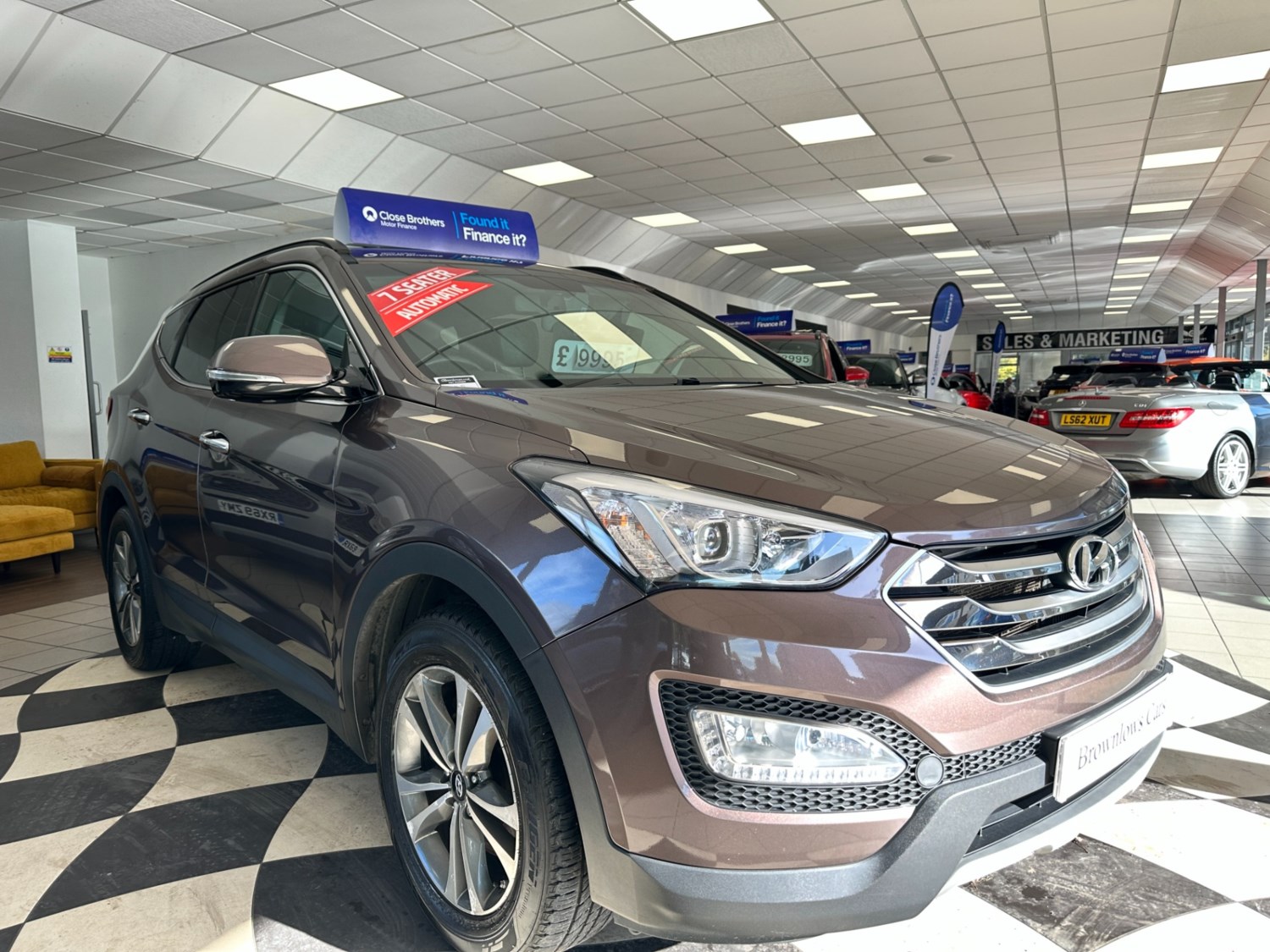 Hyundai Santa Fe Listing Image